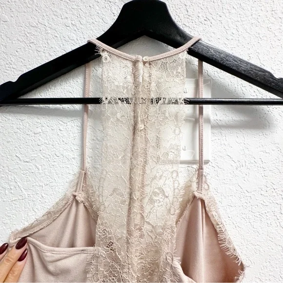 NWT-Nude Blush Lace T back Crop Tank top Womans S - Picture 4 of 7